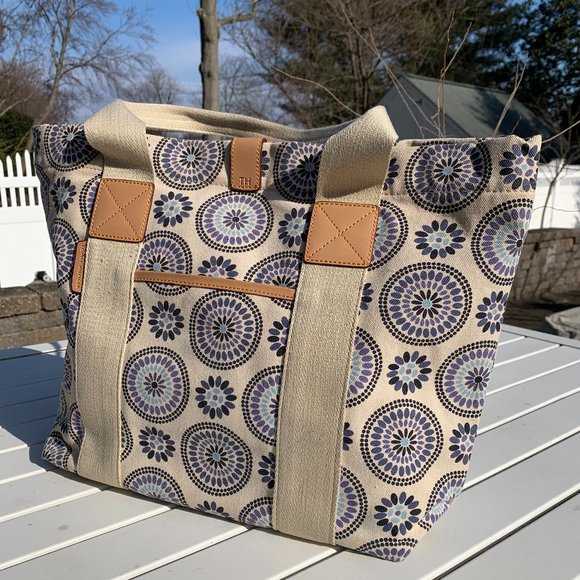 TOMMY HILFIGER Medallion Boho Tote Bag - Picture 3 of 14